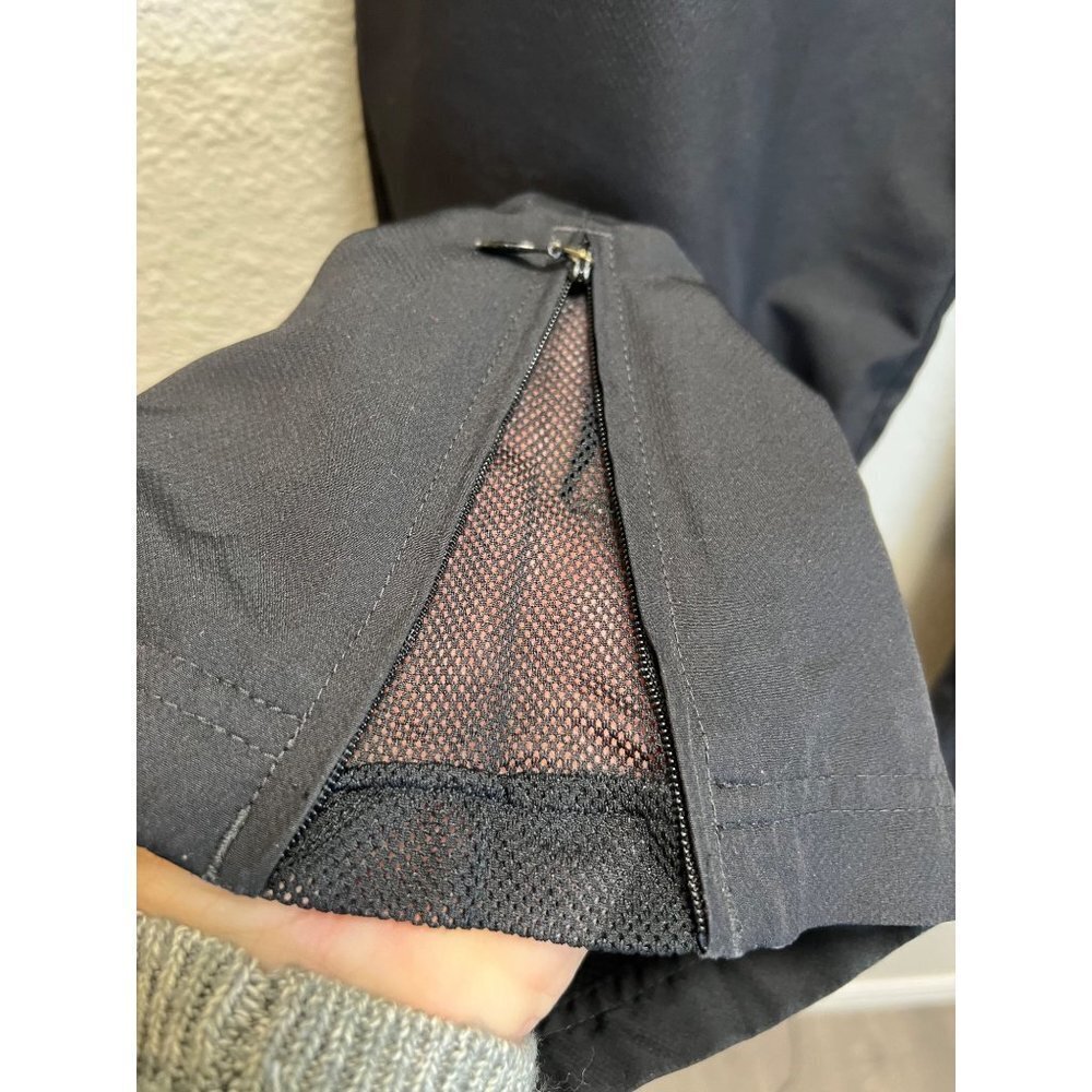 Adidas Track Pants or After Ski Light weight pants Size Med - Picture 8 of 9